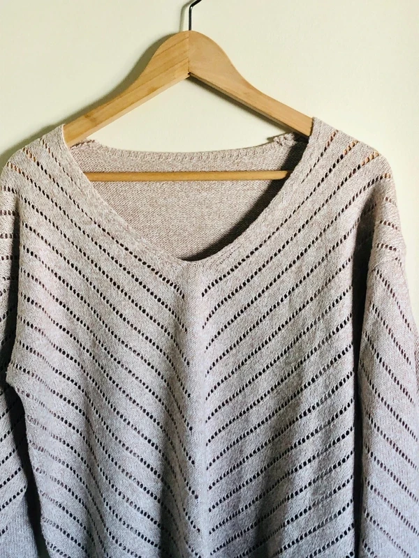 Beige gebreide trui | V-hals | Maat M NIEUW – photo 4